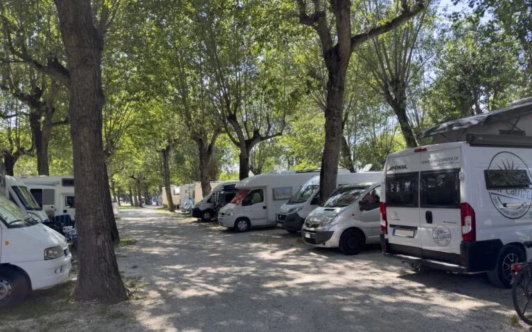 Camper park sirmione lugana marina area d