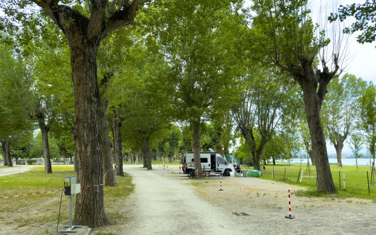 Camper park sirmione lugana marina area d