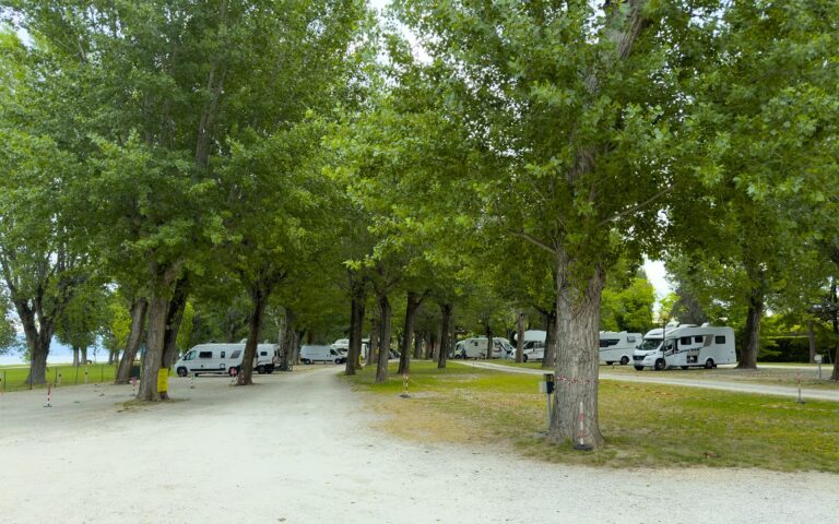 Camper park sirmione lugana marina area d