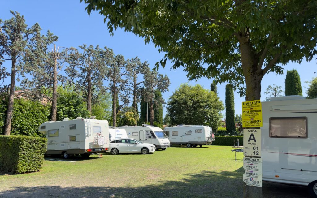 Camper park sirmione lugana marina area a